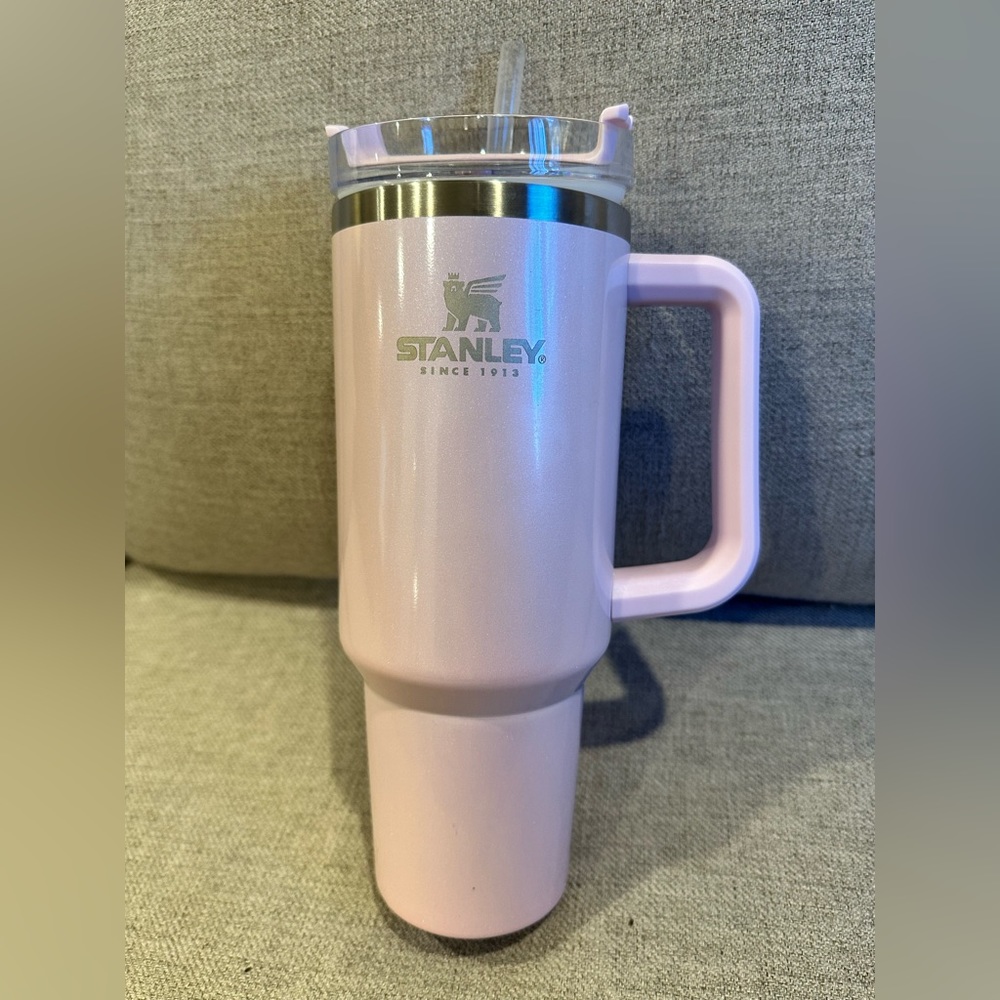 Stanley Target Exclusive 40oz Quencher in Petal Pink